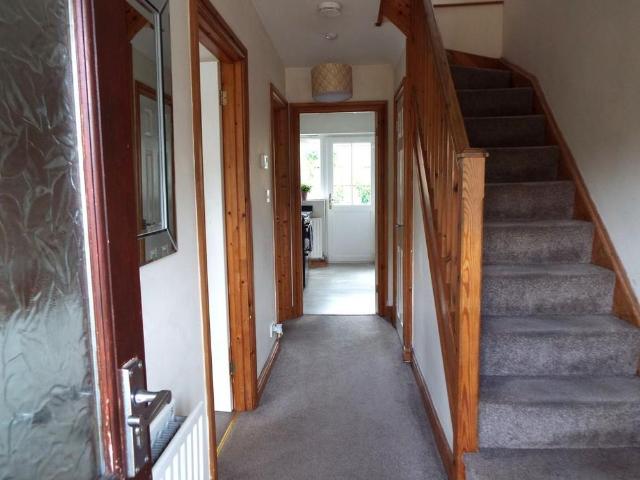 3 bedroom semi detached house to rent
