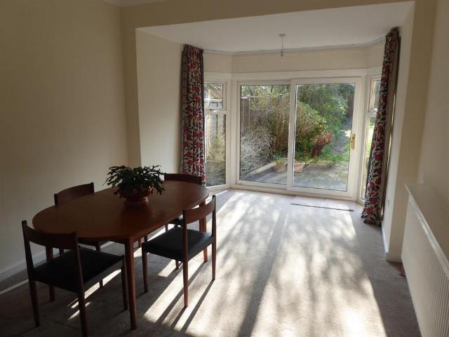 3 bedroom semi detached house to rent