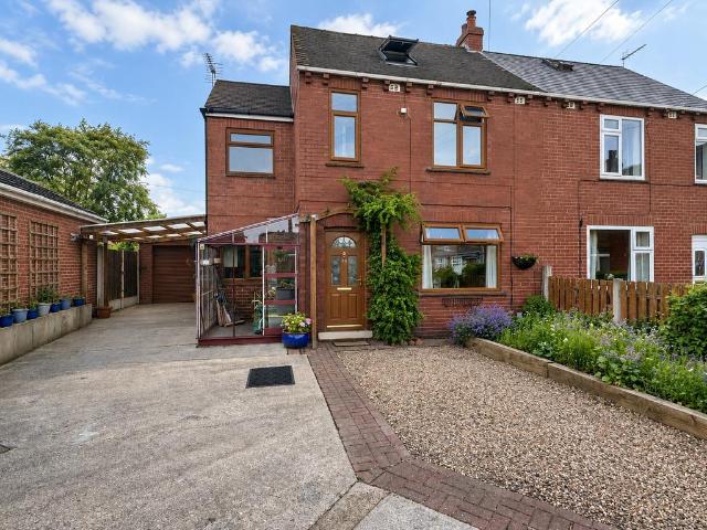 3 bedroom semi detached house to rent