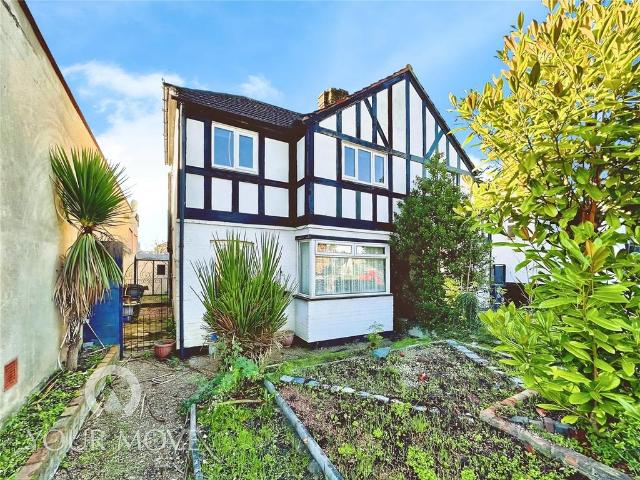 3 bedroom semi detached house to rent