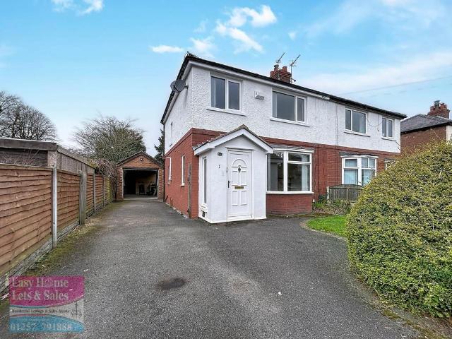 3 bedroom semi detached house to rent