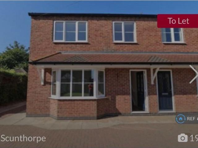 3 bedroom semi detached house to rent