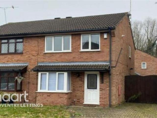 3 bedroom semi detached house to rent