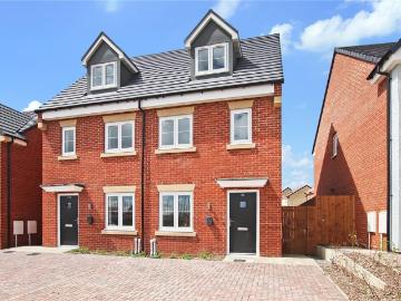 3 bedroom semi detached house to rent