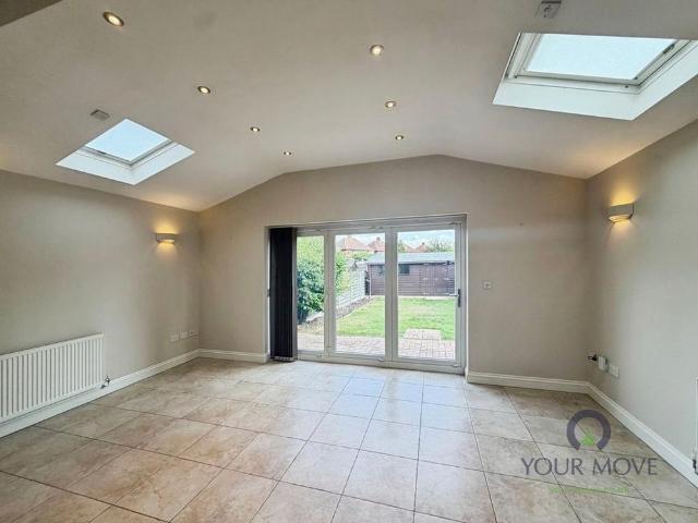 3 bedroom semi detached house to rent