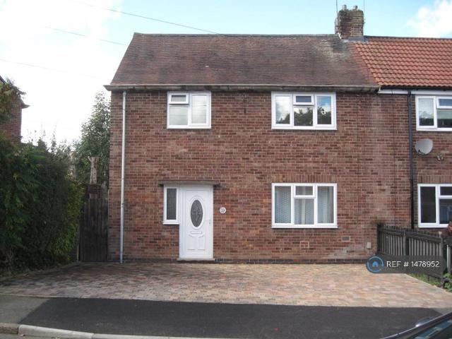 3 bedroom semi detached house to rent