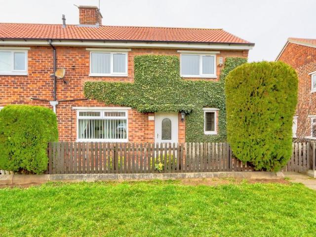 3 bedroom semi detached house to rent