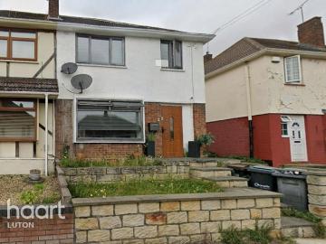 3 bedroom semi detached house to rent