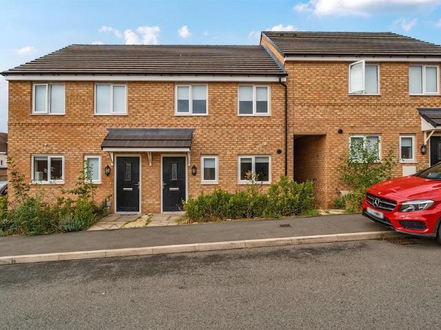 3 bedroom semi detached house to rent