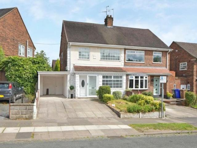 3 bedroom semi detached house to rent