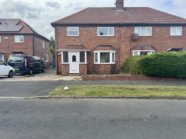 3 bedroom semi detached house to rent
