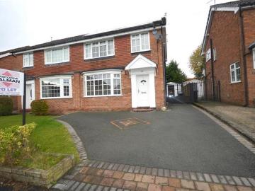 3 bedroom semi detached house to rent