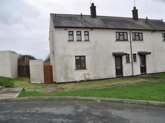 3 bedroom semi detached house to rent