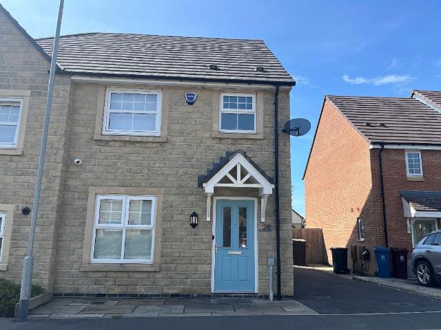 3 bedroom semi detached house to rent