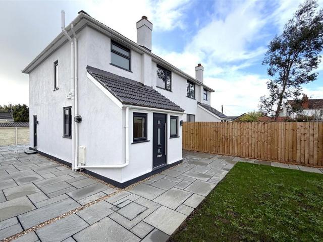 3 bedroom semi detached house to rent