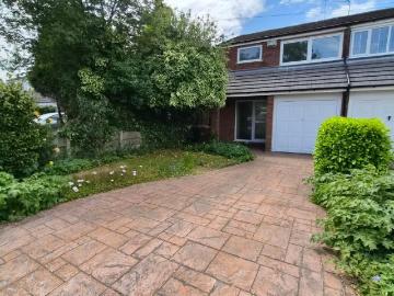3 bedroom semi detached house to rent