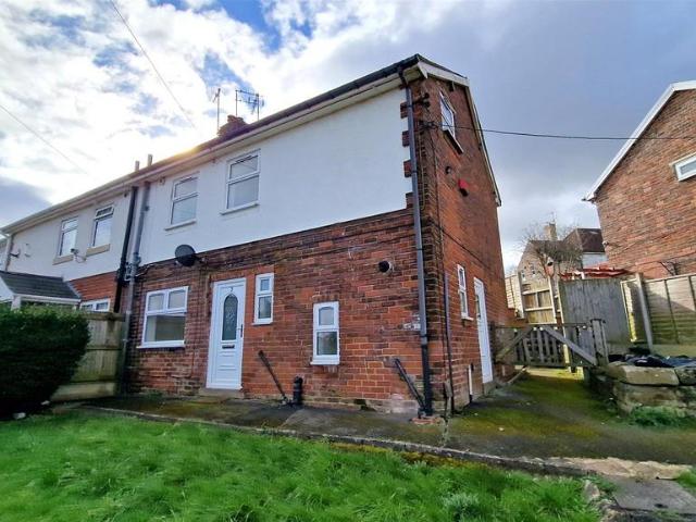 3 bedroom semi detached house to rent