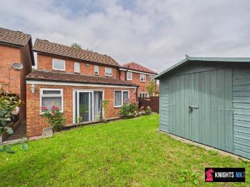 3 bedroom semi detached house to rent