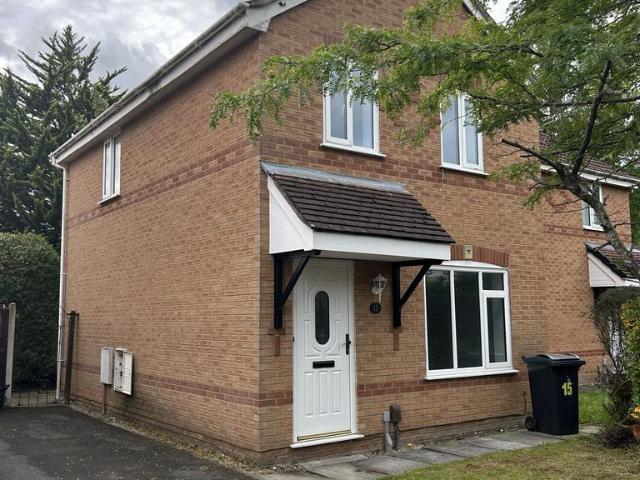 3 bedroom semi detached house to rent