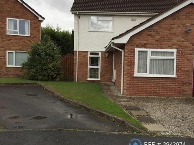 3 bedroom semi detached house to rent