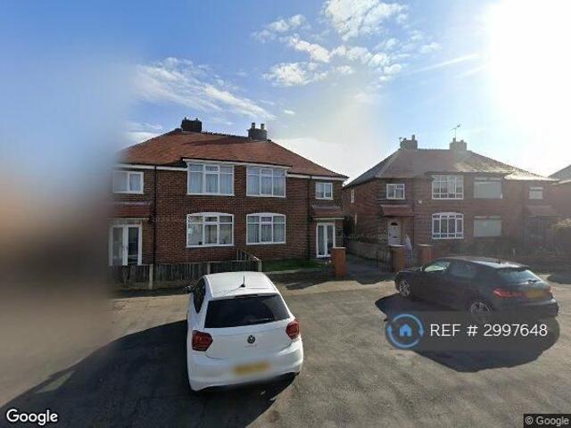 3 bedroom semi detached house to rent