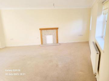 Denecroft Cinderford, GL17 - Garden, Fireplace