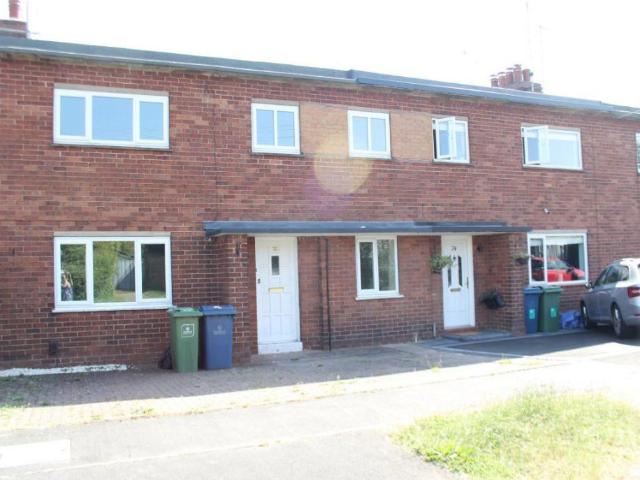 3 bedroom semi detached house to rent