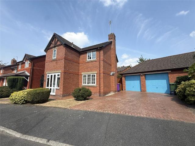 3 bedroom detached house to rent