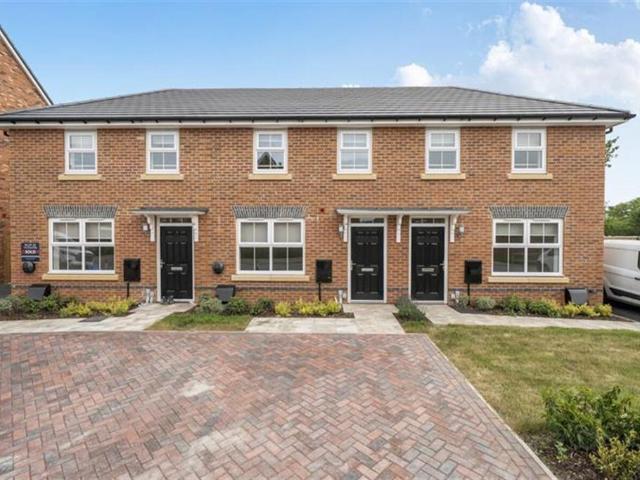 3 bedroom semi detached house to rent