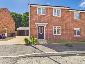 3 bedroom semi detached house to rent