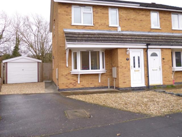 3 bedroom semi detached house to rent
