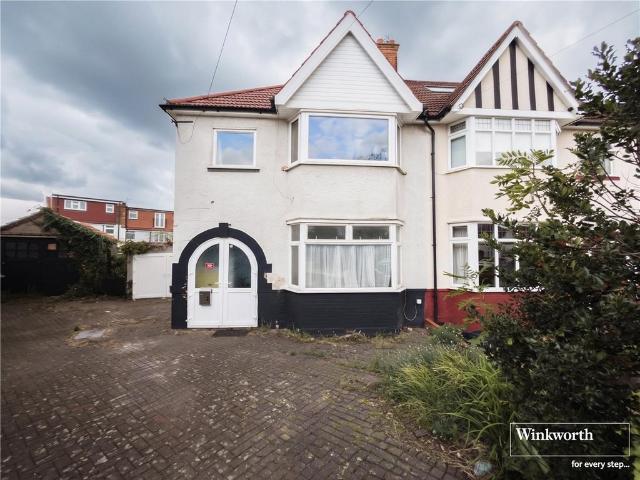 3 bedroom semi detached house to rent