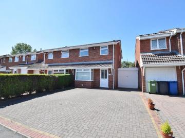 3 bedroom semi detached house to rent
