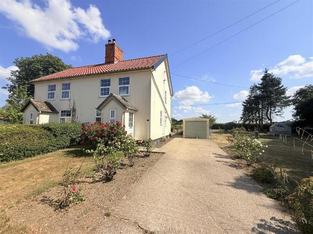 3 bedroom semi detached house to rent