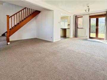 3 bedroom semi detached house to rent