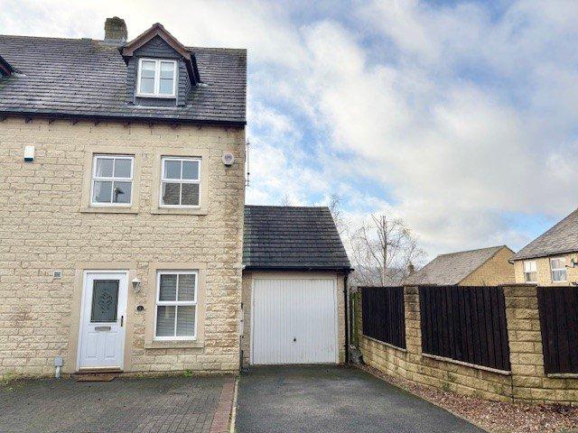 3 bedroom semi detached house to rent