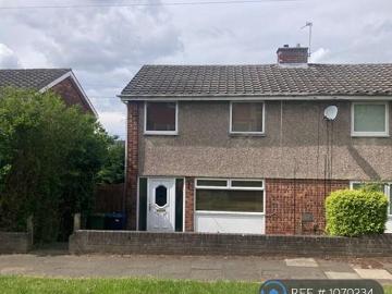 3 bedroom semi detached house to rent