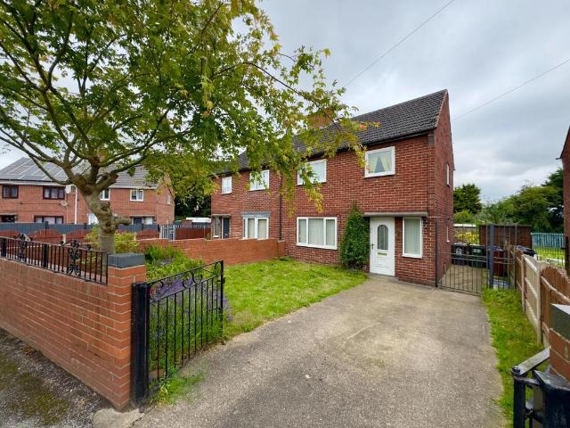 3 bedroom semi detached house to rent