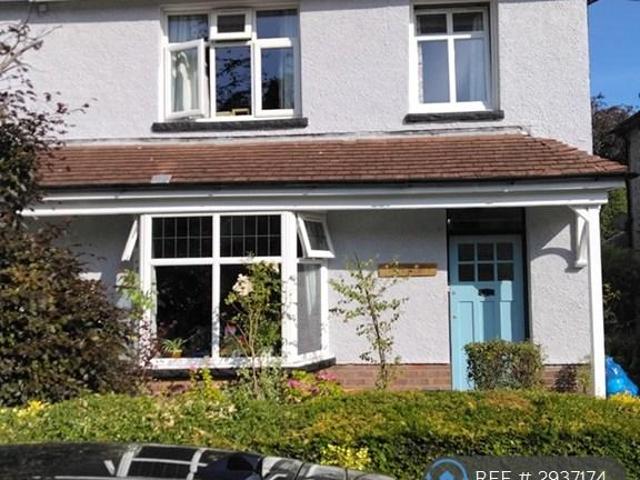 3 bedroom semi detached house to rent