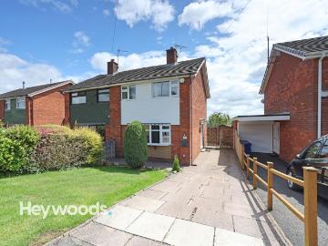 3 bedroom semi detached house to rent
