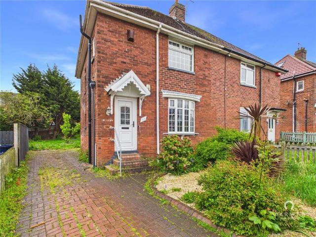 3 bedroom semi detached house to rent