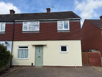 3 bedroom semi detached house to rent