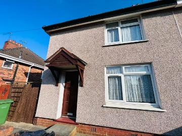 3 bedroom semi detached house to rent