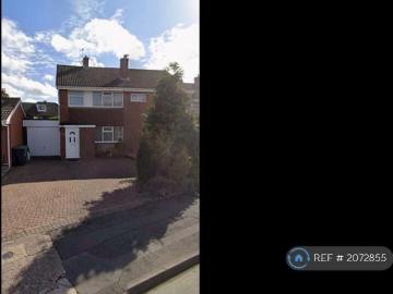 3 bedroom semi detached house to rent