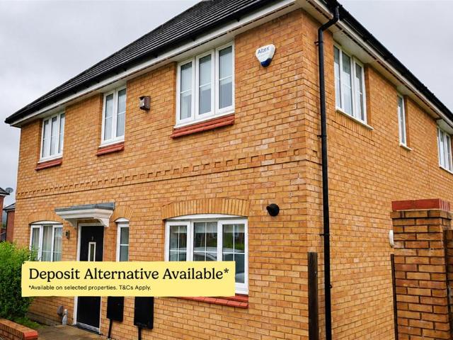 3 bedroom semi detached house to rent