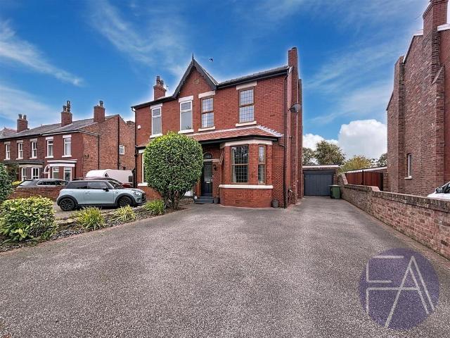 3 bedroom semi detached house to rent