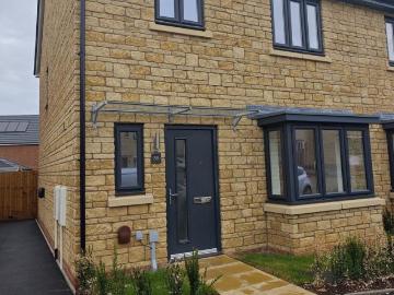 3 bedroom semi detached house to rent