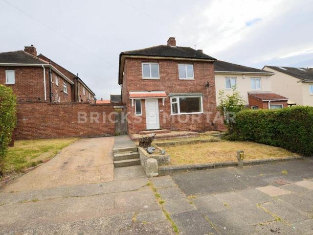 3 bedroom semi detached house to rent