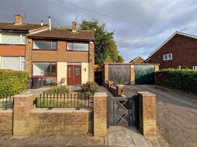 3 bedroom semi detached house to rent
