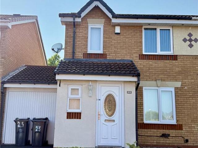 3 bedroom semi detached house to rent